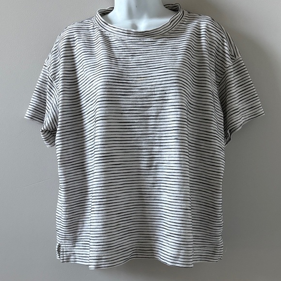 Old Navy Tops - OLD NAVY Casual Boxy Cut Tshirt, Large, Black White Stripe